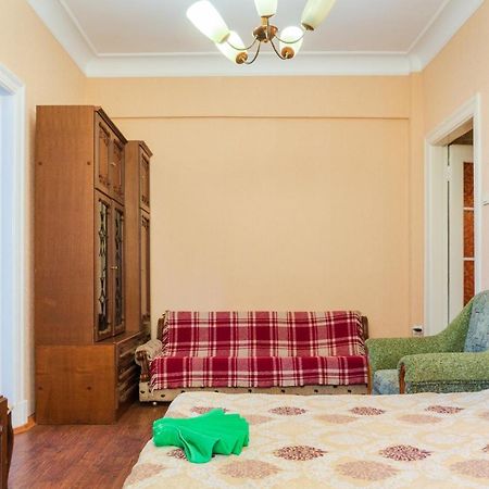 Квартира По Улице Большая Васильковская 92 Kiev Bagian luar foto